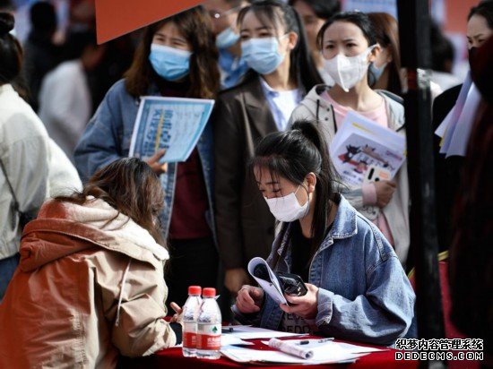 物价、房价、就业……国家统计局有关负责人回应了这些热点