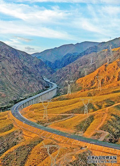 隧道连通天山南北