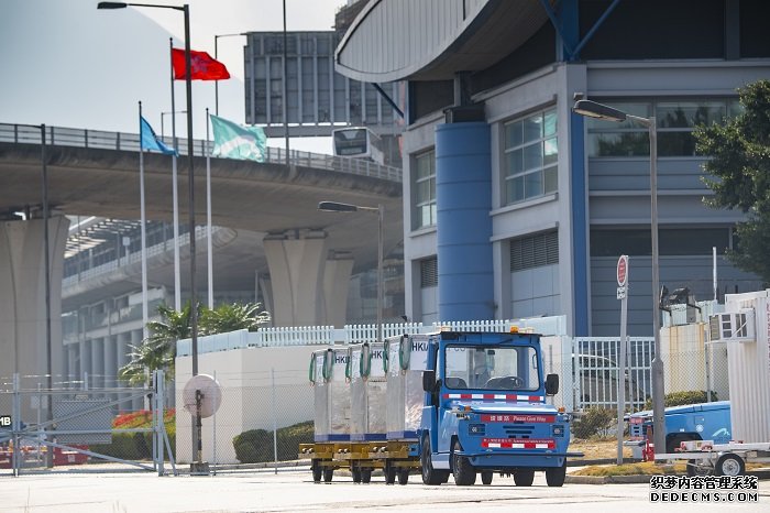 1台车顶5个人产业转型升级迸发新动能“火花”