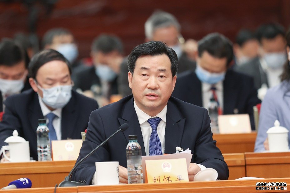 刘怀平代表：立足“双碳”目标环保产业迈入减污降碳增效新阶段