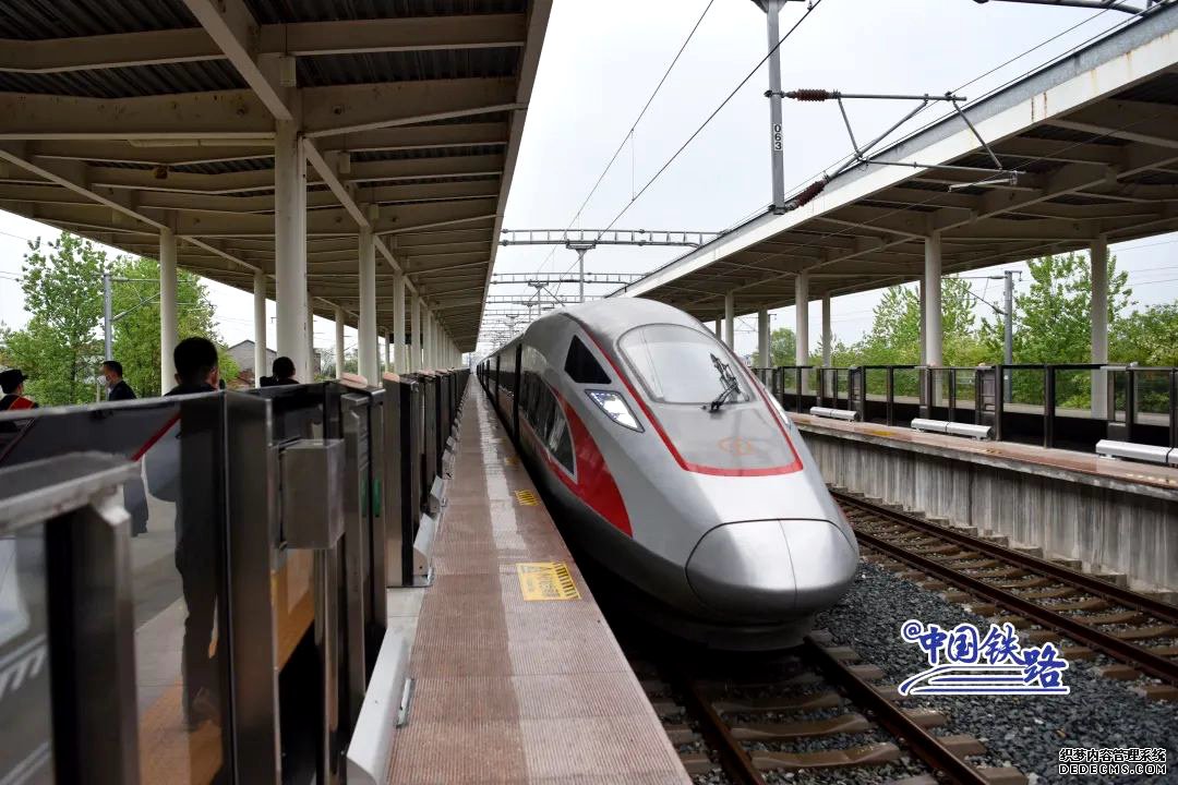 黄黄高铁将于明日开通运营武汉至黄梅仅需1.5小时到达