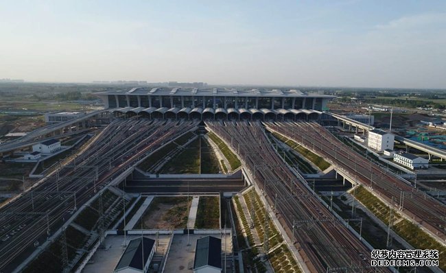 郑州航空港站明日开通运营将进一步提升郑州铁路客运枢纽功能