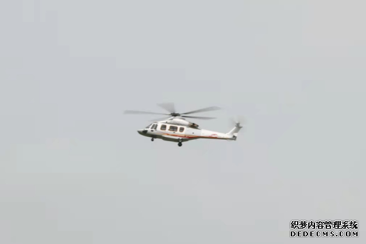 Z15（AC352）型直升机获颁证！填补我国民用中型直升机领域空白