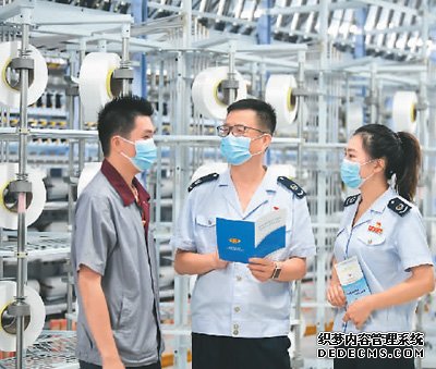 留抵退税：为市场主体送去“及时雨”（锐财经）