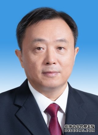 陈少荣当选韶关市人大常委会主任 陈志清当选韶关市市长