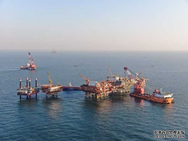 渤海亿吨级油田垦利6-1主体区开发项目投产