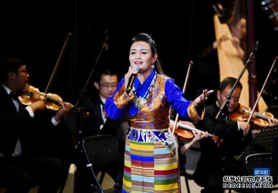 西藏：经典曲目催人奋进