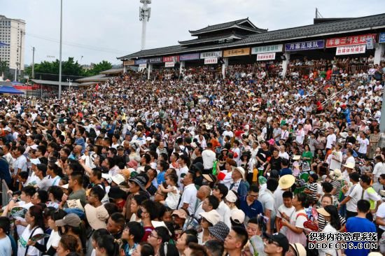 从乡村篮球赛到“村超”：中国乡村体育“火”了！