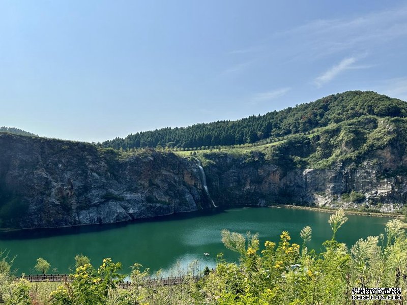 湖北灵山：不负绿水青山 书写生态新画卷