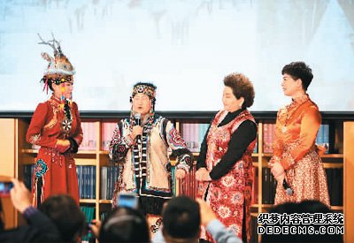 民歌讲唱会传承民族文化