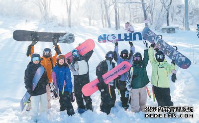 冰雪经济释放发展“热效应”