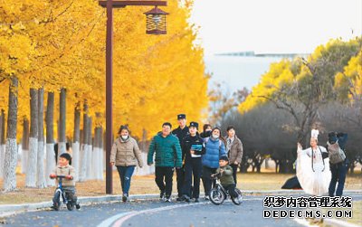 江苏：“旅游警务”护游客安全