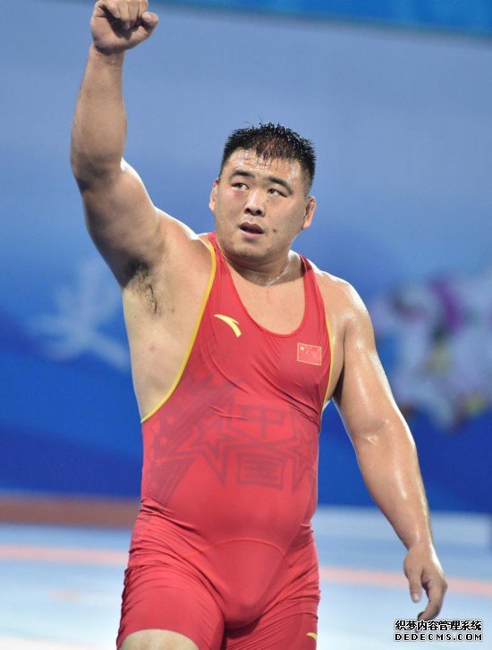 巴黎奥运会 | 中国男子自由式摔跤获首张奥运入场券