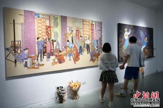 四川美术学院启幕2024毕业生作品展 上万件作品展艺术盛宴