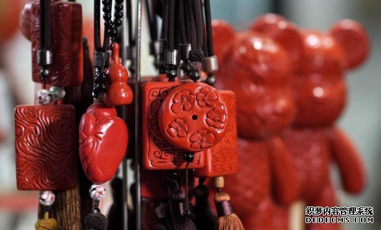 雕漆：一抹流行千年的“中国红”