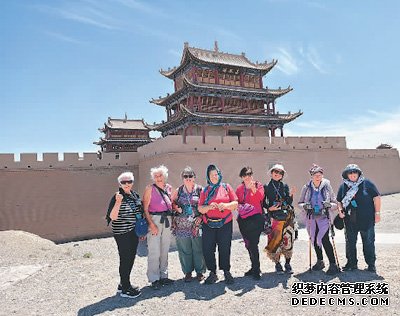 开放的中国迎来更多外国游客