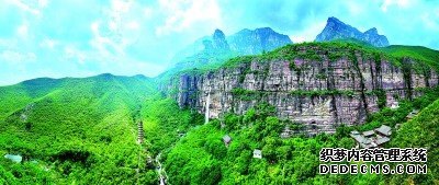 云台山世界地质公园：红峡碧水秀太行