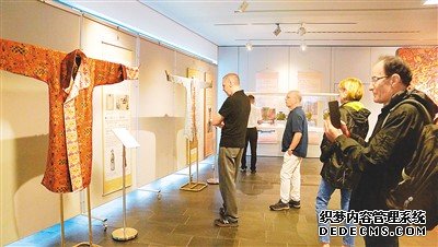 中国古代服饰文化展在德国举办