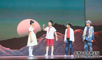 京浙少年合演“红船”贺国庆