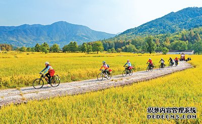 “气象+”为乡村旅游添活力（发现天气之美）