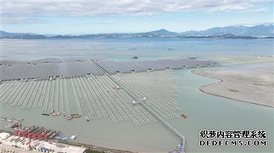 我国首个高风速海域海上光伏项目并网