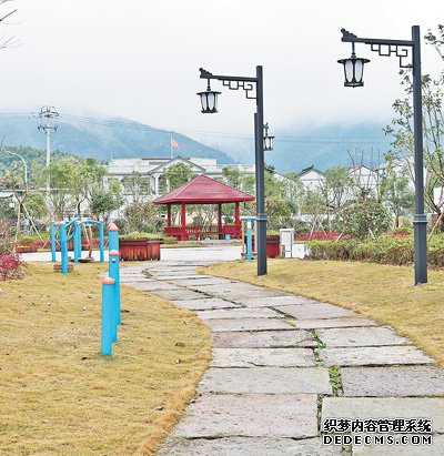 乡亲们的生活越来越红火（讲述·回信背后的故事·推动乡村全面振兴）