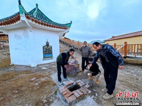 青海金银滩显冬韵 冬季文、旅、体业态逐渐丰富