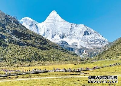 AI为甘孜旅游带来新机遇